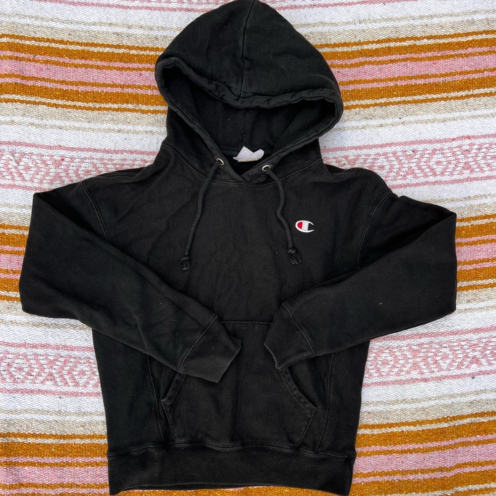 SMALL BLACK CHAMPION HOODIE